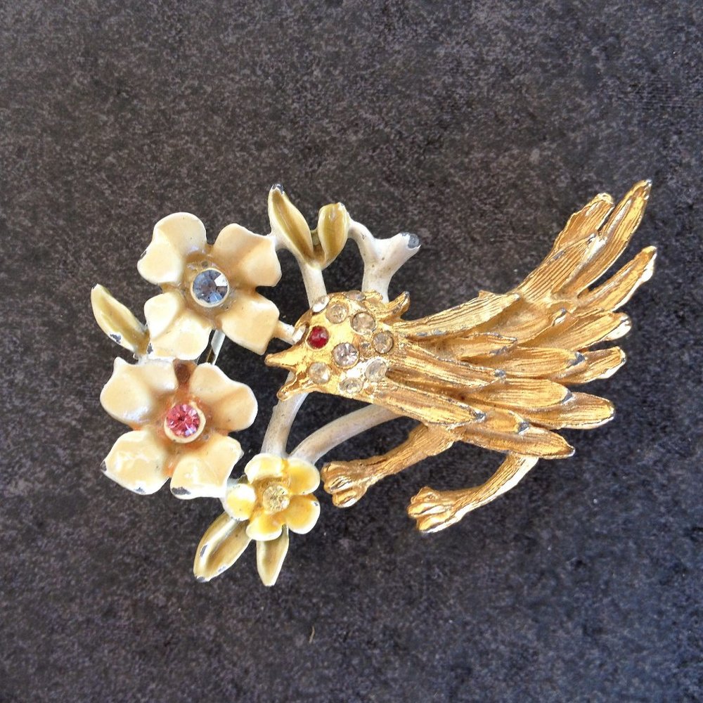Vintage Gold and Enamel Floral Brooch